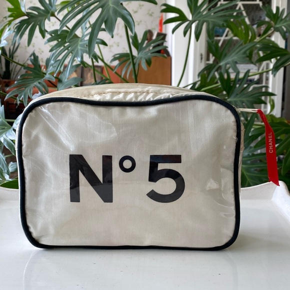 CHANEL Handbags - Vintage Chanel No 5 Cosmetic Makeup Travel Bag Pouch. Made in Taiwan R.O.C.